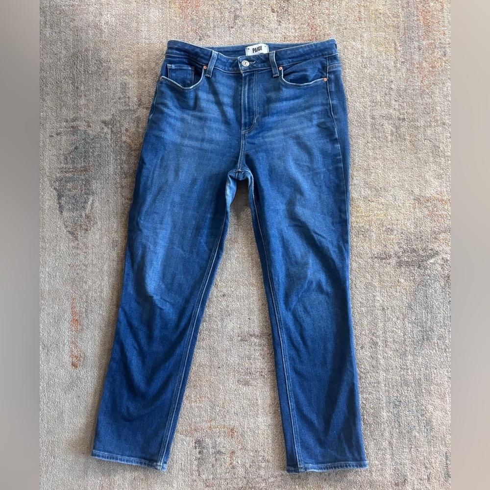 PAIGE Women's Slim Blue Jeans. Size 31